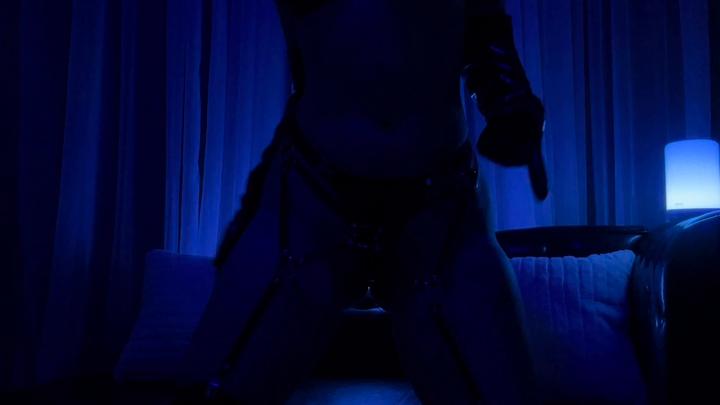 Thecherrygirl – Pet play